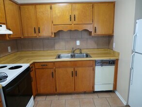 719 S Berthe Ave in Panama City, FL - Building Photo - Building Photo