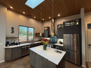 105 Rojo Dr in Sedona, AZ - Building Photo - Building Photo