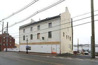 The Granary Portsmouth in Portsmouth, NH - Building Photo - Building Photo