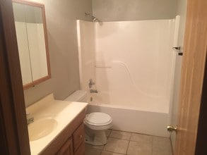 403 N 6th St, Unit 403 in Desoto, MO - Building Photo - Building Photo