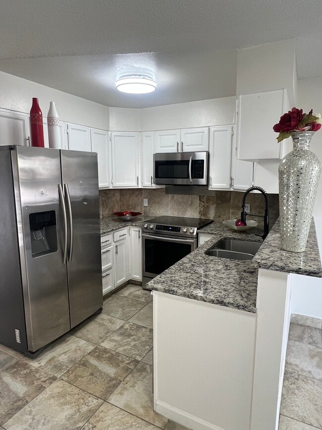 property at 9535 W Coal Mine Ave