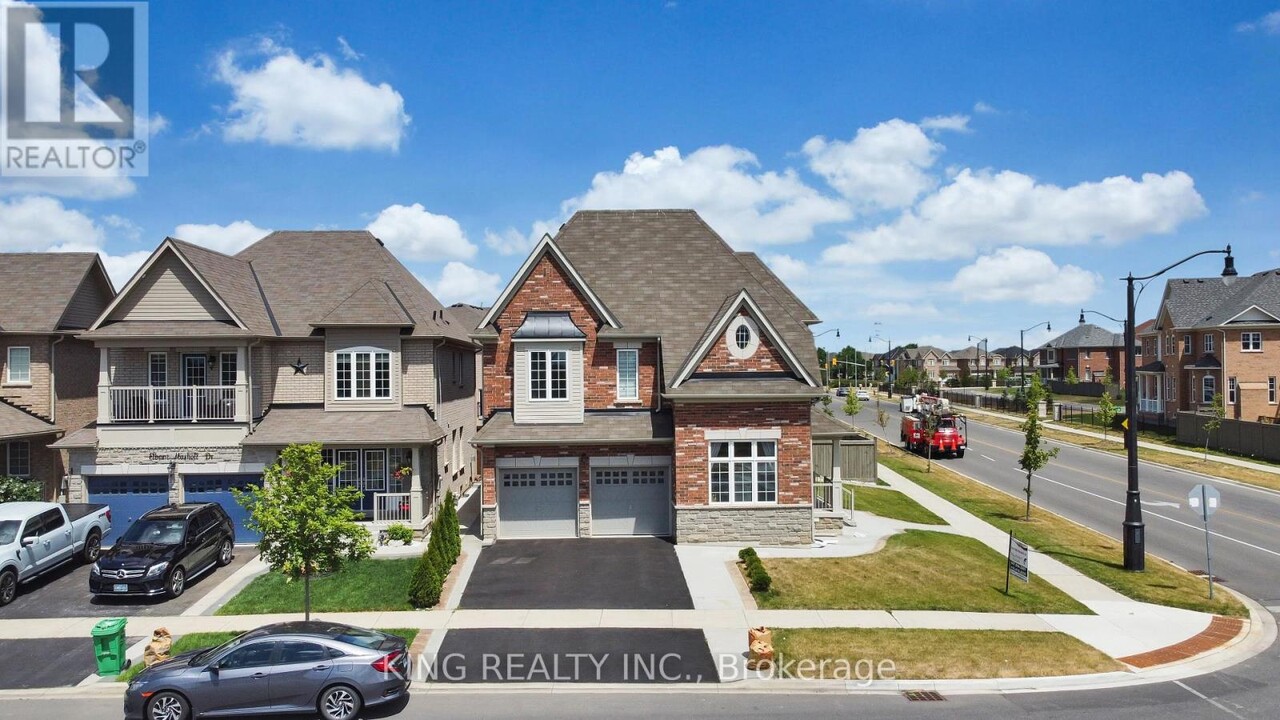 283 Elbern Markell Dr in Brampton, ON - Building Photo