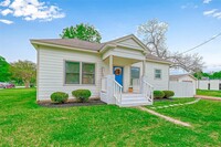 1005 Fort St in Richmond, TX - Building Photo - Building Photo