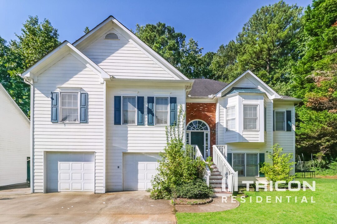 820 Wisdom Ct in Norcross, GA - Building Photo