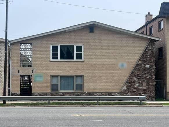 property at 4041 S Harlem Ave