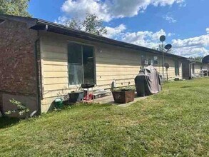 1659 S Sonora Dr in Columbia, MO - Building Photo - Building Photo