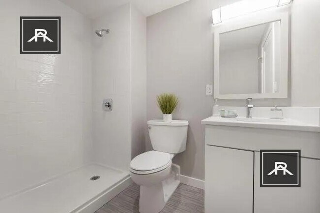 79 Village Way in Brookline, MA - Building Photo - Building Photo