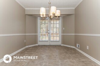 8285 Bridgewater Pl in Riverdale, GA - Building Photo - Building Photo