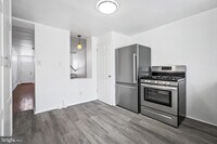 1109 Sterrett St photo'