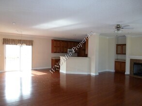 121 Ladson Spring Trail in Mills River, NC - Building Photo - Building Photo