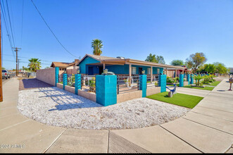 204 E Beech Ave in Casa Grande, AZ - Foto de edificio - Building Photo