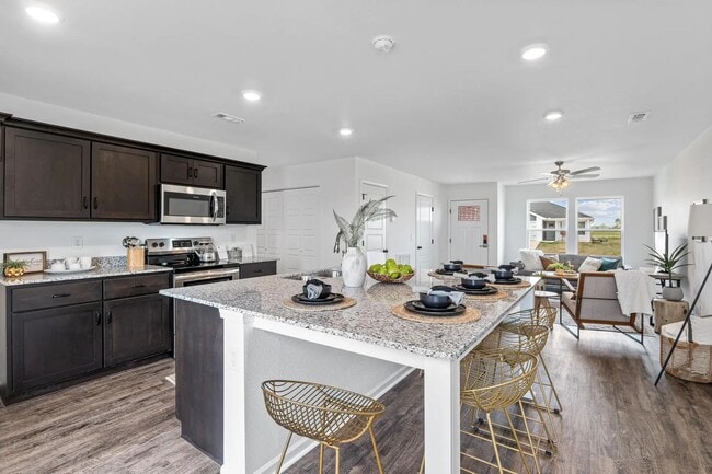 305 Foliage St in Decatur, AR - Building Photo - Building Photo