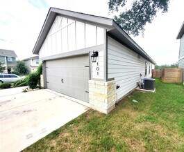 101 Prosecco Path in Leander, TX - Building Photo - Building Photo
