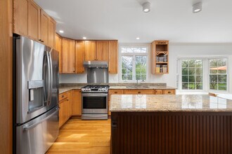 1441 Calcutta Ln in Naperville, IL - Building Photo - Building Photo