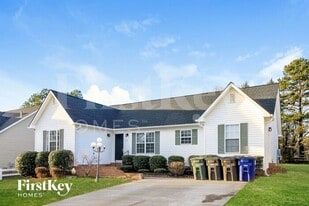 125 Meghan Elizabeth Ln in Winston-Salem, NC - Building Photo