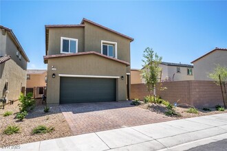5344 Peacock Lily St in Las Vegas, NV - Building Photo - Building Photo