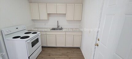 745 Pippin St, Unit 745 in Jacksonville, FL - Building Photo - Building Photo
