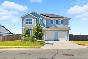 11320 Comano Dr in Austin, TX - Building Photo
