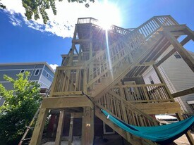 7 Jay St in Somerville, MA - Building Photo