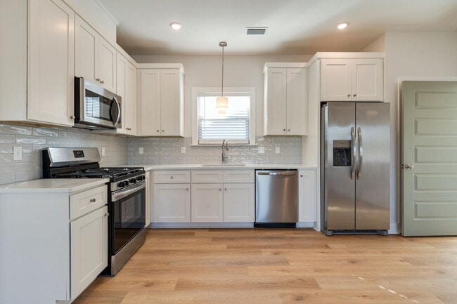 4081 Ivy Green Trl, Unit B in Tallahassee, FL - Building Photo - Building Photo