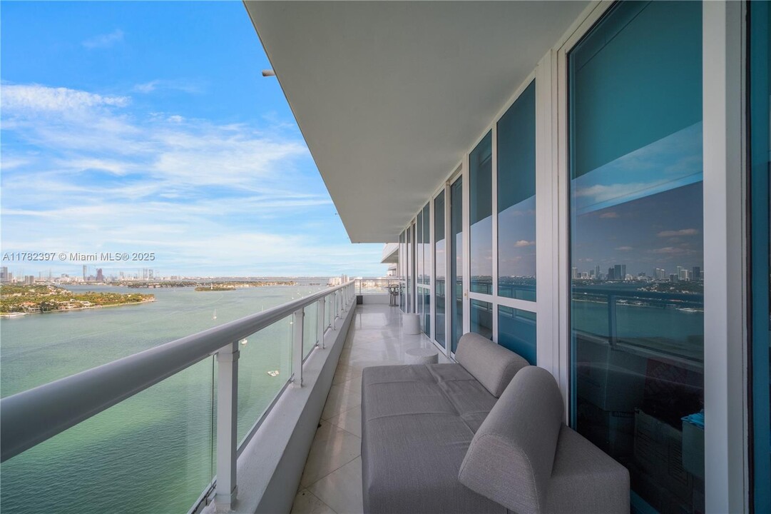 520 West Ave in Miami Beach, FL - Building Photo
