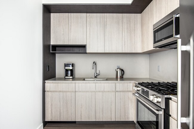 property at 1231 S Indiana Ave