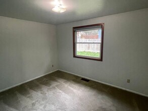 420 NW 3rd Ave in Oak Harbor, WA - Building Photo - Building Photo