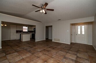 618 Plainview Dr in Mansfield, TX - Building Photo - Building Photo