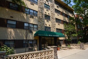 515 W Briar Pl in Chicago, IL - Building Photo