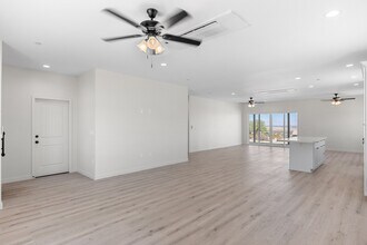 10201 Crest Rd in California City, CA - Building Photo - Building Photo