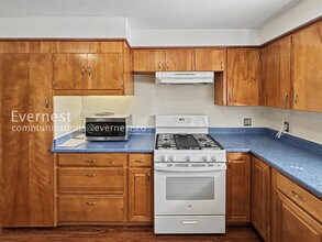 3366 W 55th Pl in Denver, CO - Foto de edificio - Building Photo