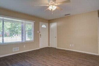 2611 49th St in Lubbock, TX - Building Photo - Building Photo