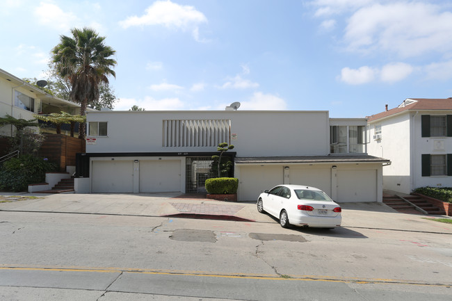 619 Levering Ave in Los Angeles, CA - Building Photo - Building Photo