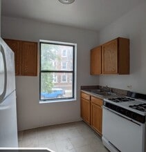 1530 N Kedzie Ave in Chicago, IL - Building Photo - Building Photo