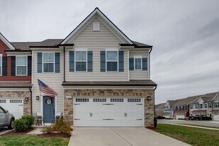 1232 Savannah Ave in Gallatin, TN - Building Photo