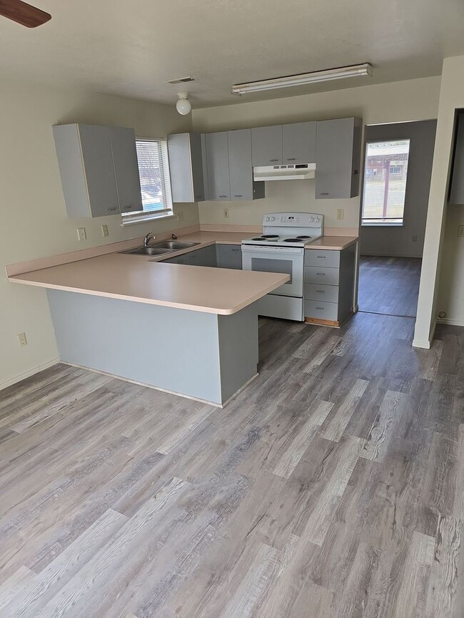 769 W 640 S in Logan, UT - Building Photo - Building Photo