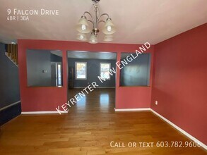 9 Falcon Dr in Hudson, NH - Building Photo - Building Photo