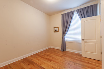 1021 N Leavitt St-Unit -1021-2 in Chicago, IL - Building Photo - Building Photo