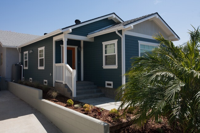 property at 2127 Kent St