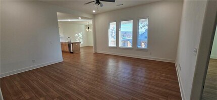 951 E Buchanan St in Prairie Grove, AR - Building Photo - Building Photo