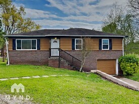 617 5th Way in Pleasant Grove, AL - Building Photo