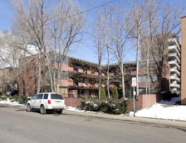 836 Dexter St Apartments