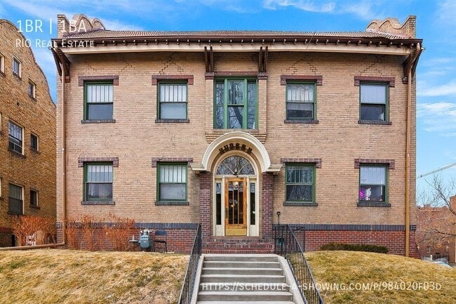 property at 975 N Washington St