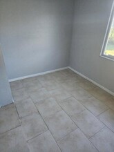 627 NE 6th Ave in Boynton Beach, FL - Building Photo - Building Photo