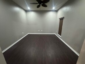 125 Lillian Wy in Crestview, FL - Building Photo - Building Photo