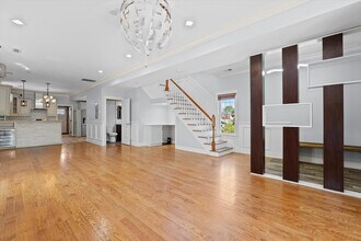2118 N Kilpatrick Ave in Chicago, IL - Building Photo - Building Photo