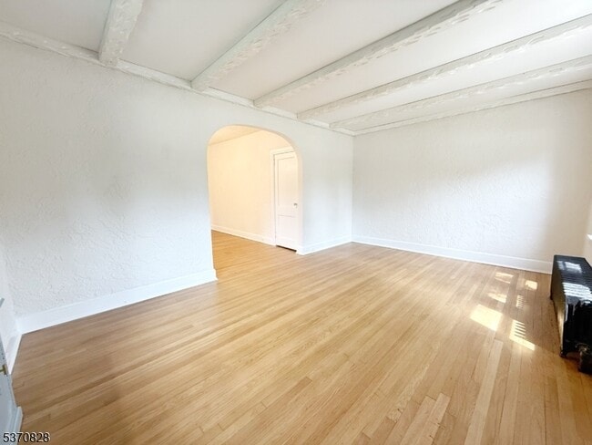 168 Washington Pl in Ridgewood, NJ - Building Photo - Building Photo