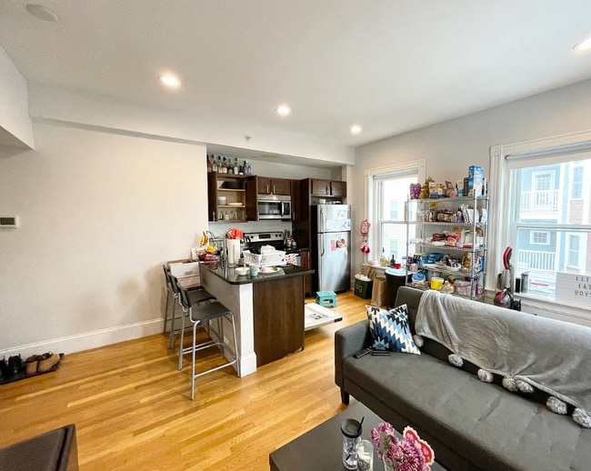 15 Burney St, Unit 32D