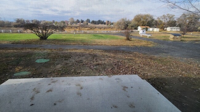 10748 Rd 4 NE in Moses Lake, WA - Building Photo - Building Photo