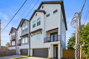 1807 Lee St in Houston, TX - Building Photo